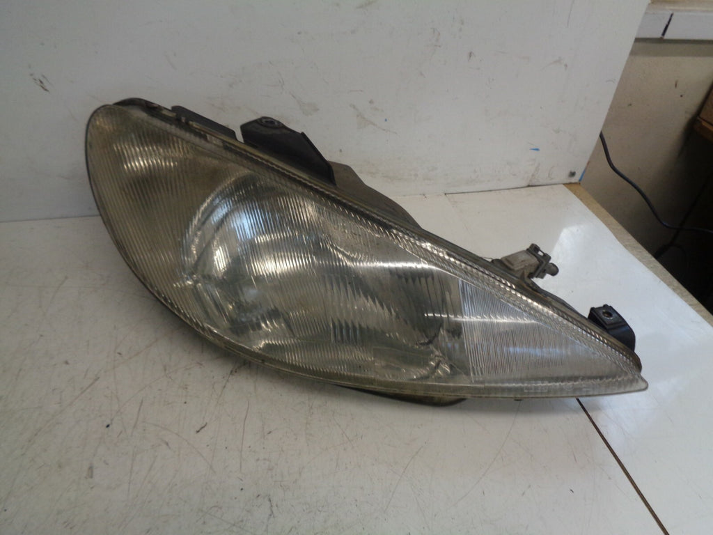 PEUGEOT 206 2001 OS DRIVER SIDE FRONT HEADLIGHT HEADLAMP