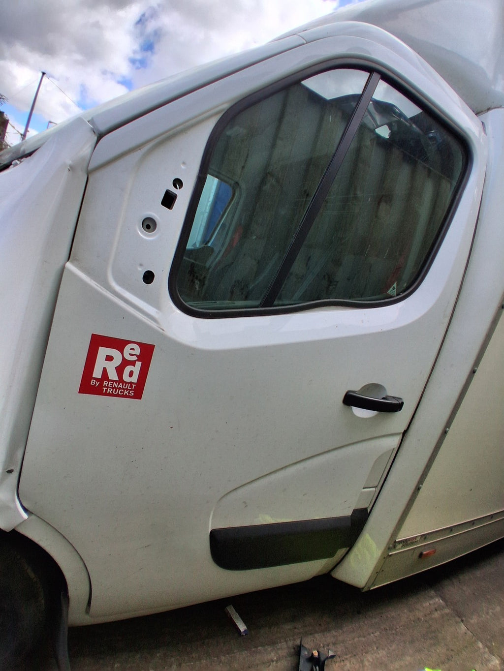 2024 RENAULT MASTER MK3 NSF PASSENGER SIDE FRONT BARE DOOR WHITE