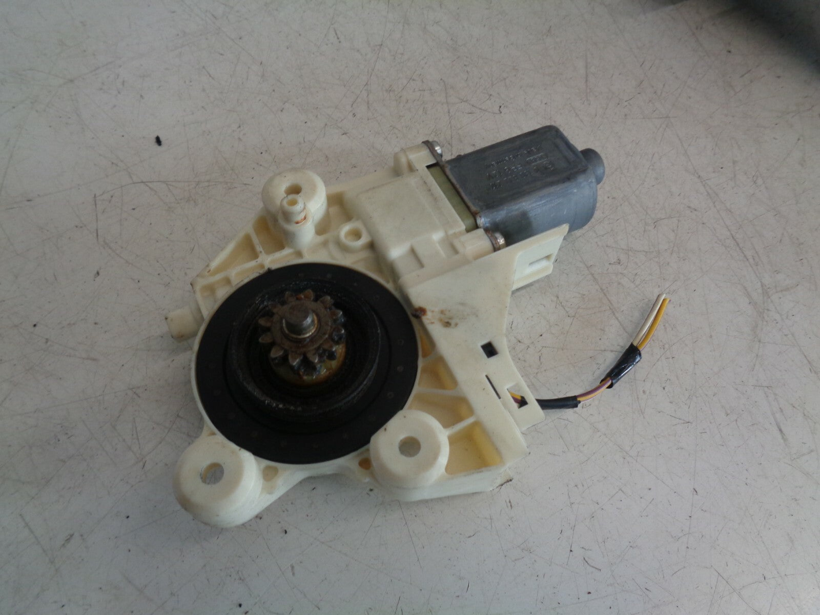 FORD FOCUS MK2 2006 PASSENGER SIDE FRONT DOOR WINDOW REGULATOR &MOTOR 4M5T14A389