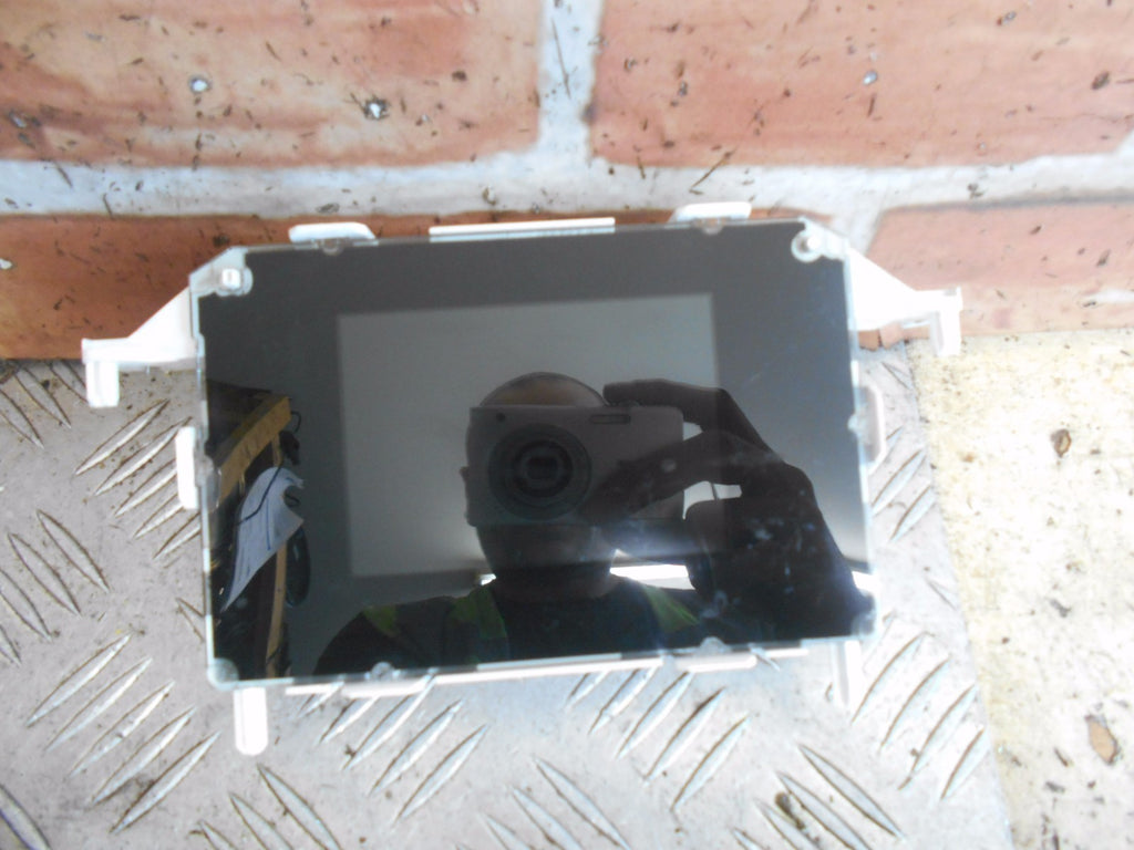 FORD FIESTA MK7 2014 STEREO CD HEAD UNIT CLOCK DISPLAY ASSEMBLY AV1T18K811DC