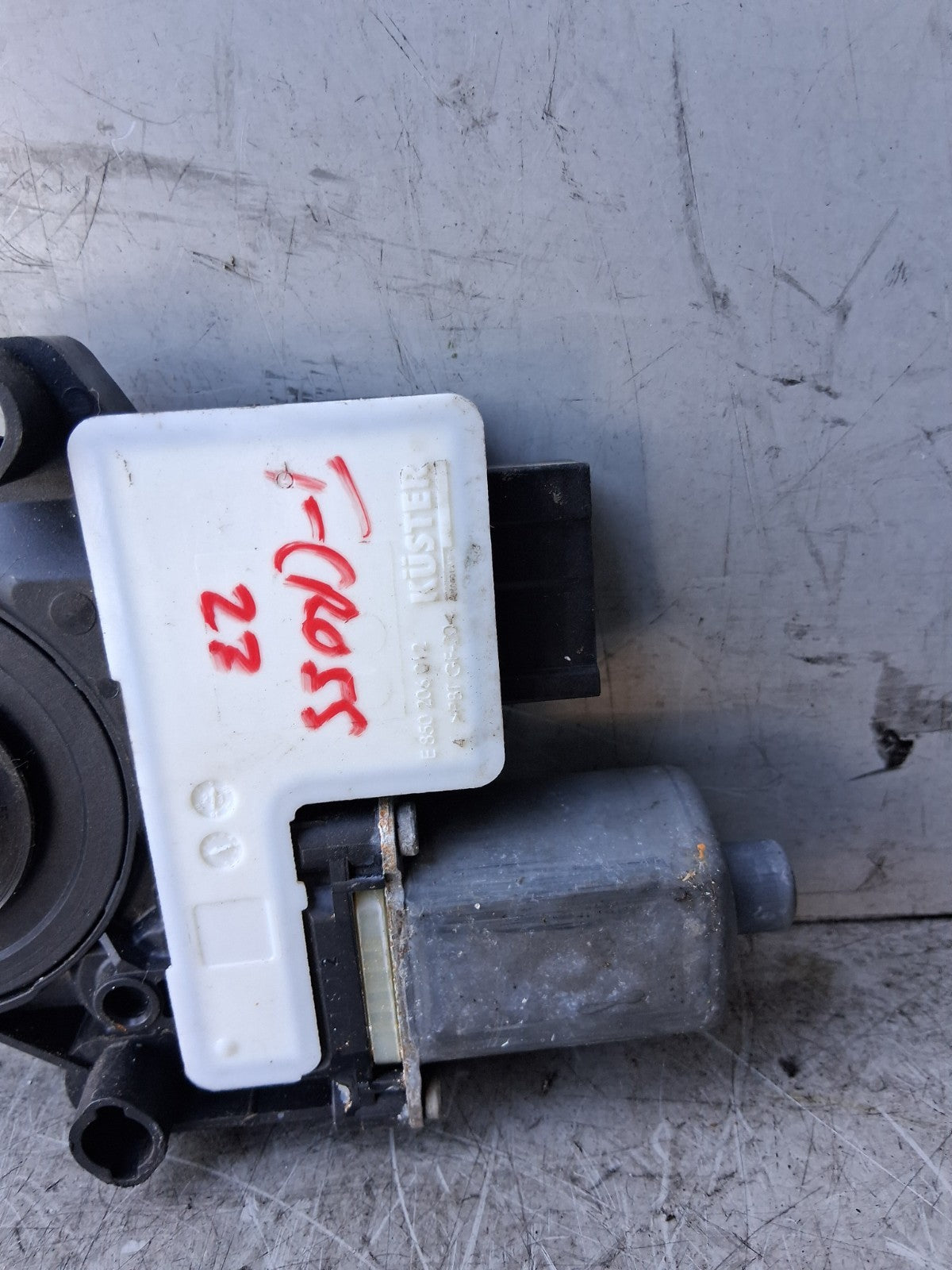 VW VOLKSWAGEN T CROSS 2023 NSF PASSENGER SIDE FRONT WINDOW MOTOR 2Q1959406G