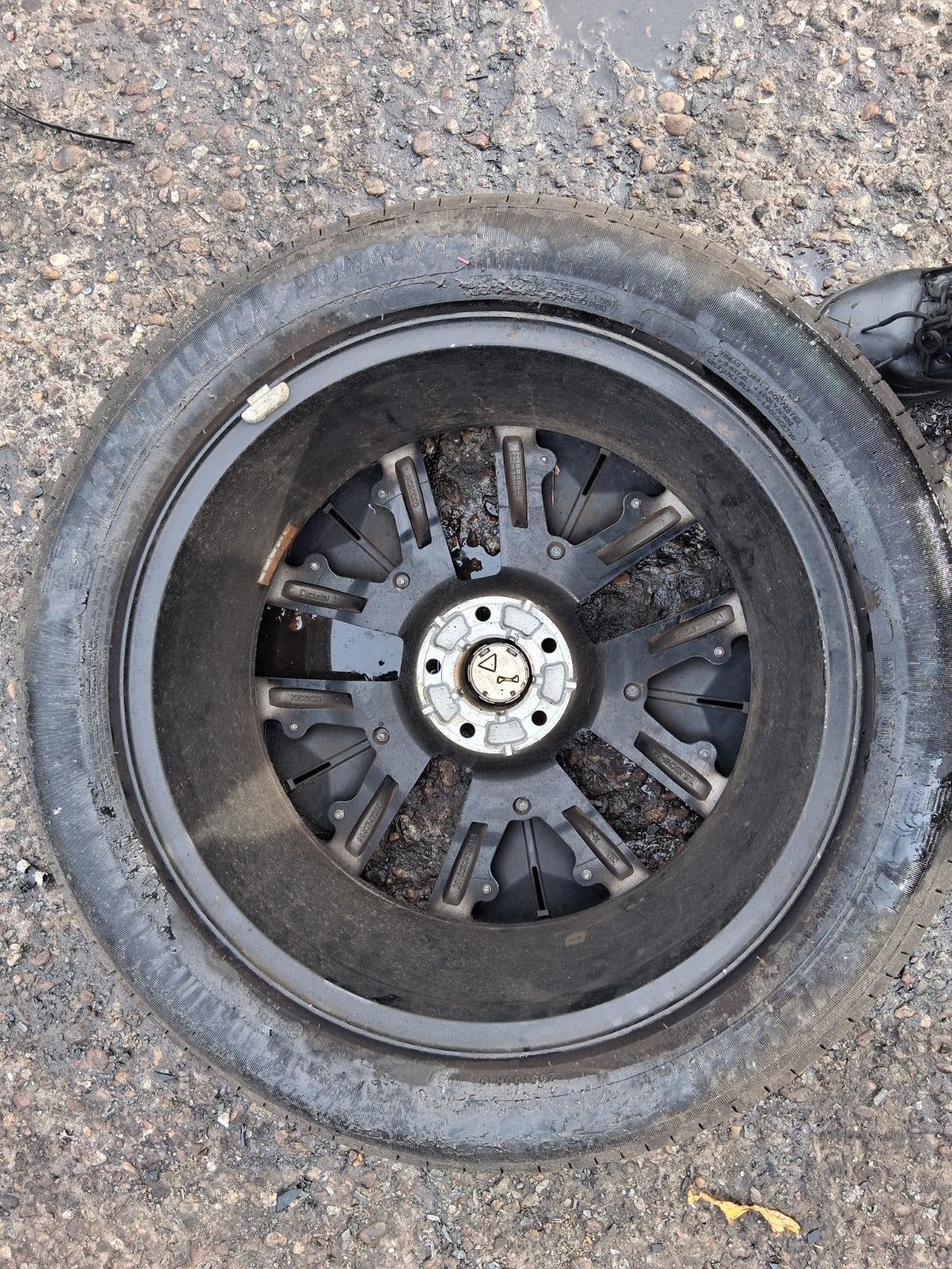 2024  DS AUTOMOBILES DS 7 19 INCH ALOY WHEEL WITH TYRE 235/50R19