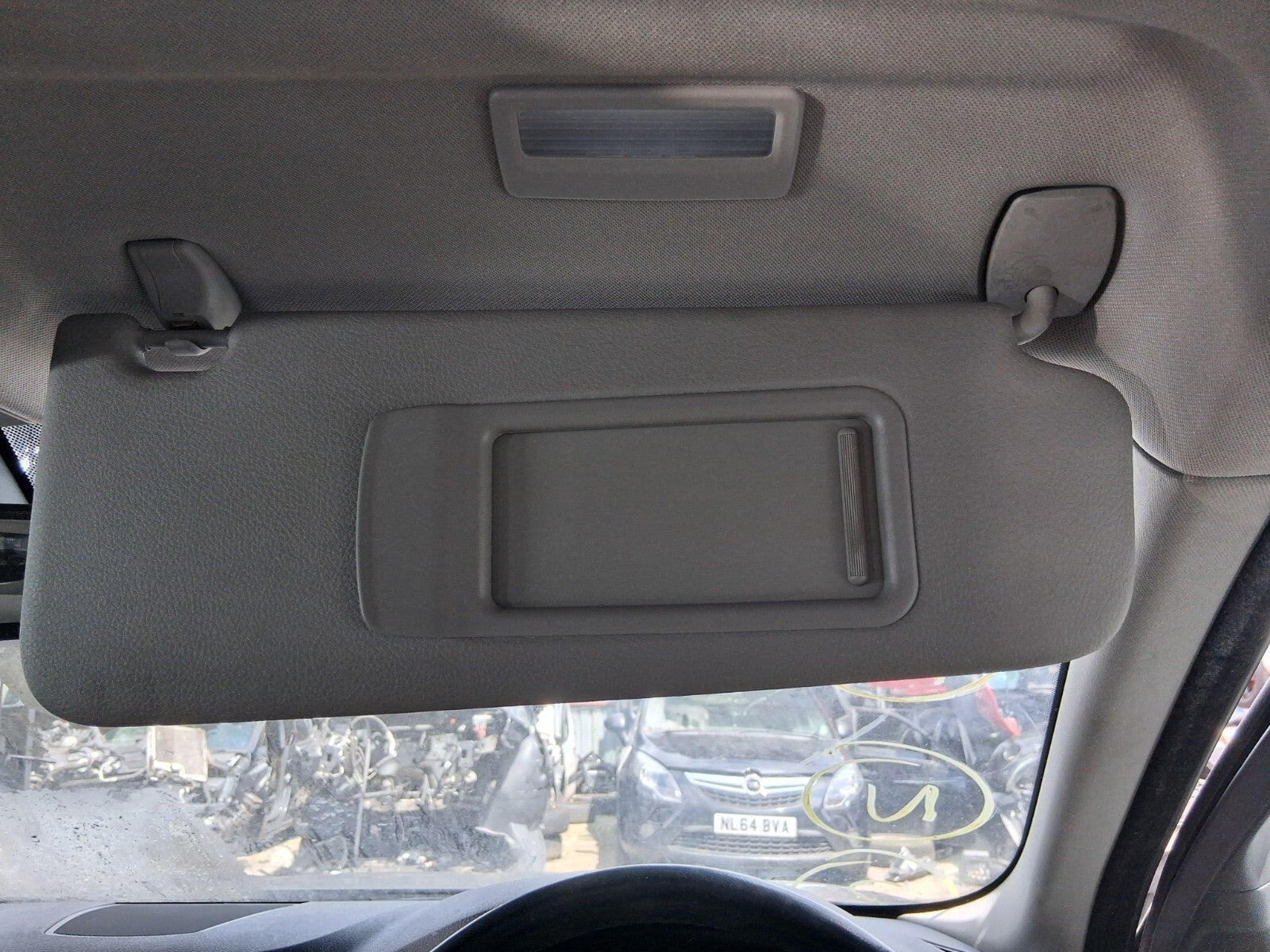 2012 BMW 5 SERIES F10 OSF DRIVER SIDE FRONT RIGHT SUN VISOR
