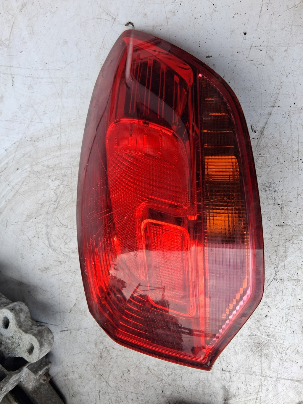 2013 VAUXHALL ASTRA J ESTATE OSR DRIVER REAR RIGHT OUTER TAIL LIGHT 13282243