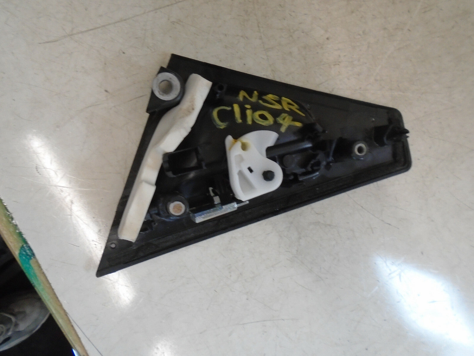 RENAULT CLIO MK4 2019 NSR PASSENGER SIDE REAR EXTERIOR DOOR HANDLE 826067059R