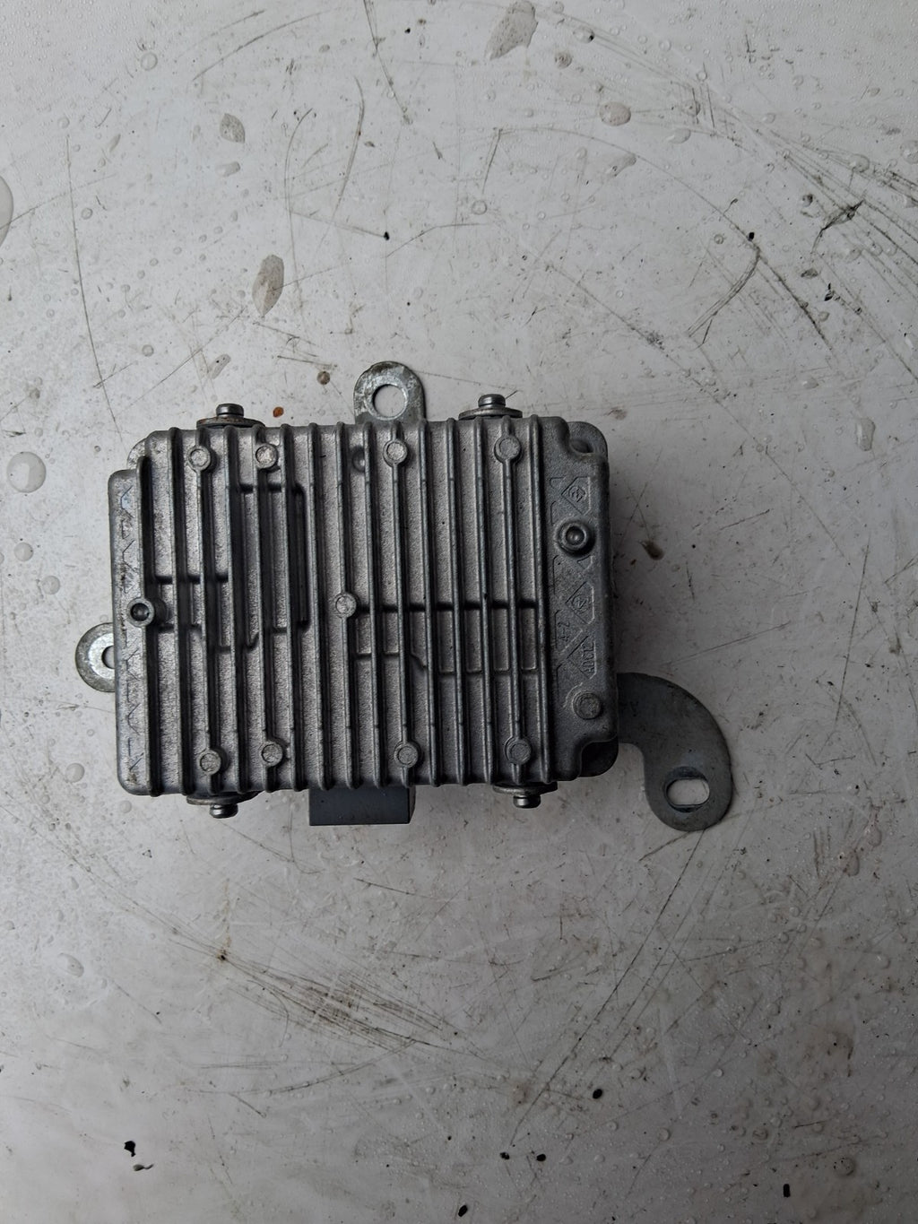 2022 ALFA STELVIO Q4 949 ASR CONTROL UNIT D77731356