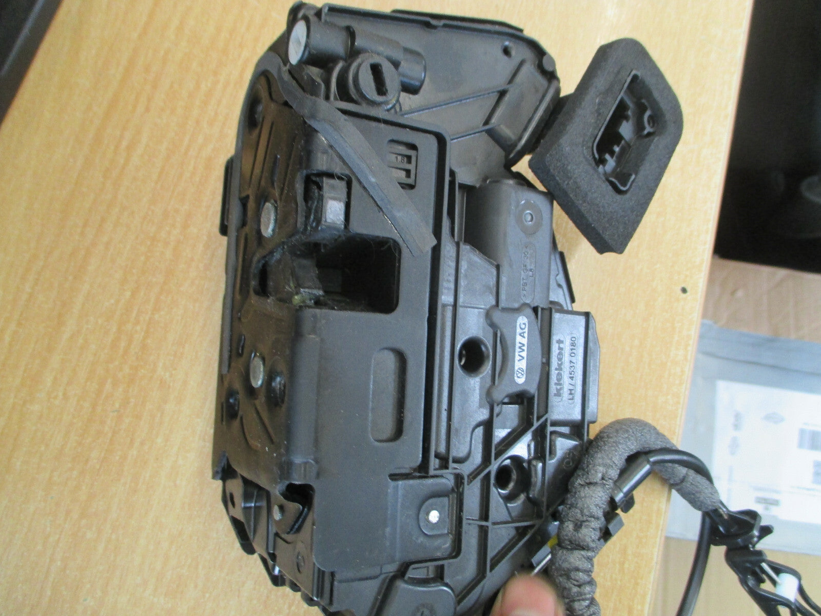 VW VOLKSWAGEN GOLF MK7 2013 NSR PASSENGER REAR DOOR LOCK MECHANISM 5TA839015K