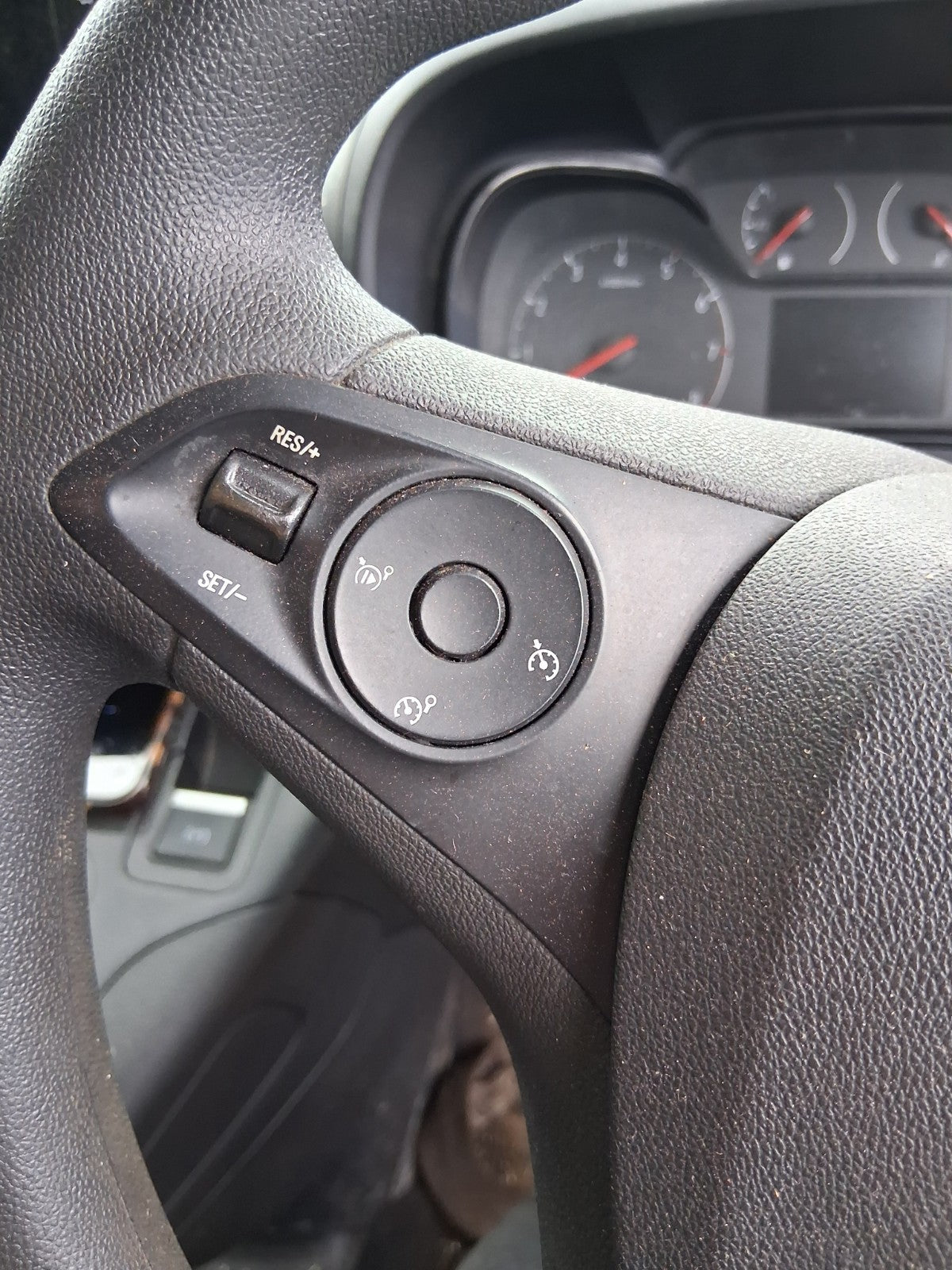 2020 VAUXHALL COMBO E MK4 MULTIFUNCTIONAL STEERING WHEEL WITHOUT AIRBAG