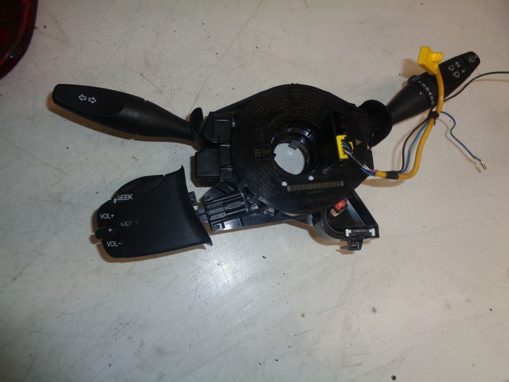FORD FOCUS MK1 2000 INDICATOR + WIPER STALKS AND AIRBAG SQUIB 98AB14A664BF