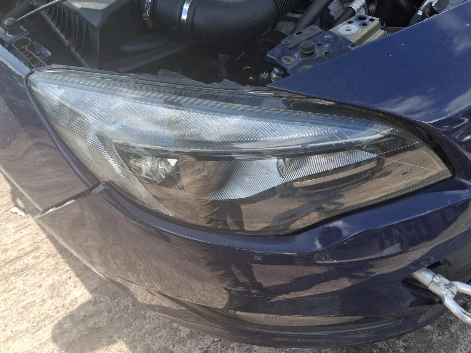 2013 VAUXHALL ASTRA J ESTATE OSF DRIVER SIDE FRONT RIGHT HEADLIGHT