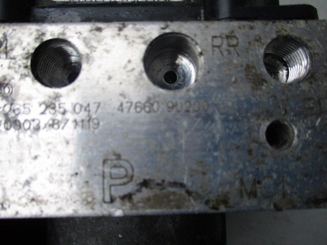 NISSAN NOTE 2011 1.5 DIESEL ABS PUMP CONTROL UNIT 476609U200