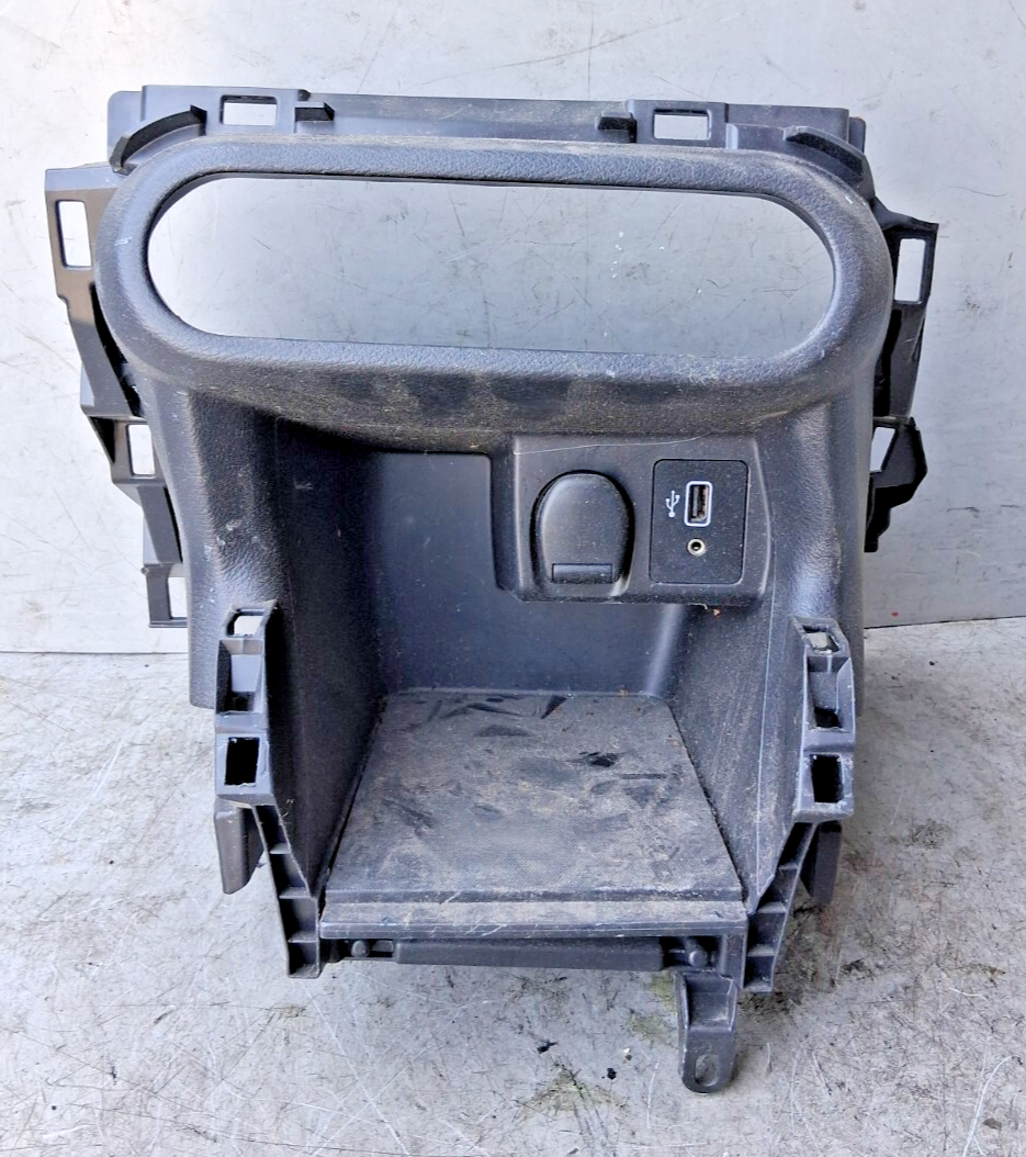 2019 NISSAN MICRA K14 DASHBOARD CENTRE CONSOLE FRONT PANEL TRAY 689225FF0A