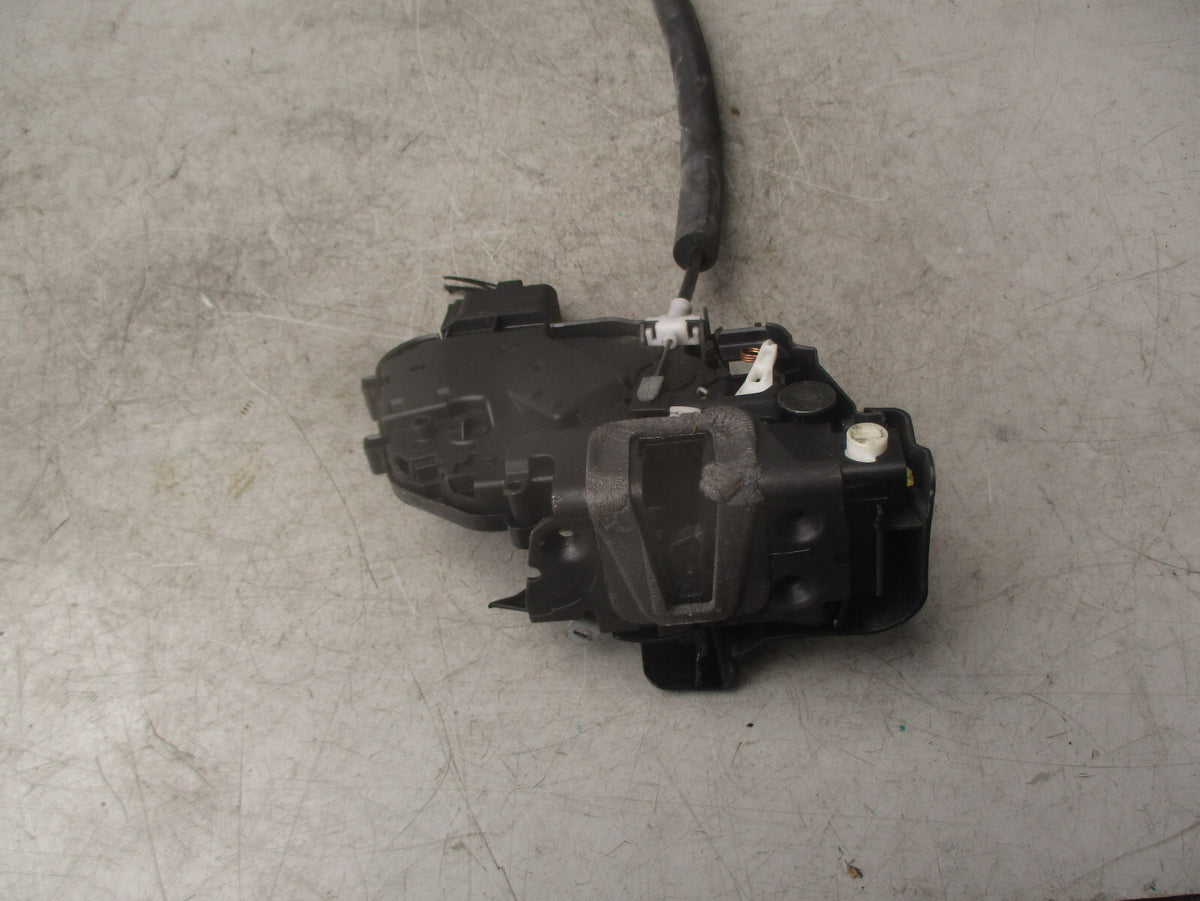2011 JAGUAR XF X250 OSR DRIVER SIDE REAR CENTER DOOR LOCK LATCH 7H5A26412AC