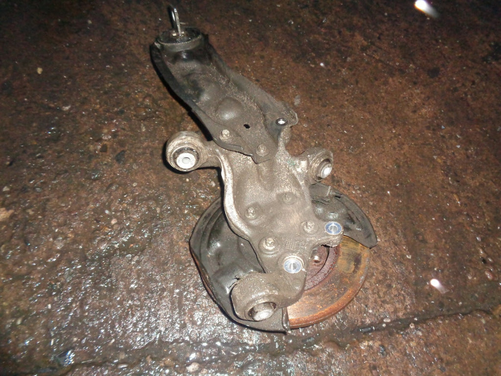 MERCEDES BENZ 2018 A CLASS W176 2.1 DIESEL OSR DRIVER SIDE REAR WHEEL HUB
