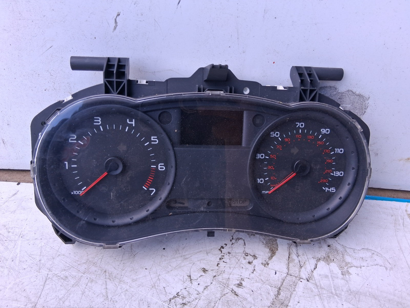 2008 RENAULT CLIO MK3 1.2 PETROL MANUAL SPEEDO INSTRUMENT CLUSTER 8200715179