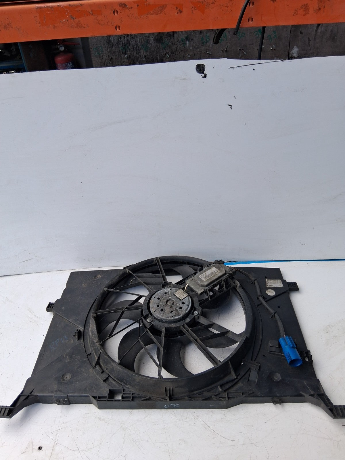 2021 MERCEDES A CLASS RADIATOR FAN ONLY A1695060599