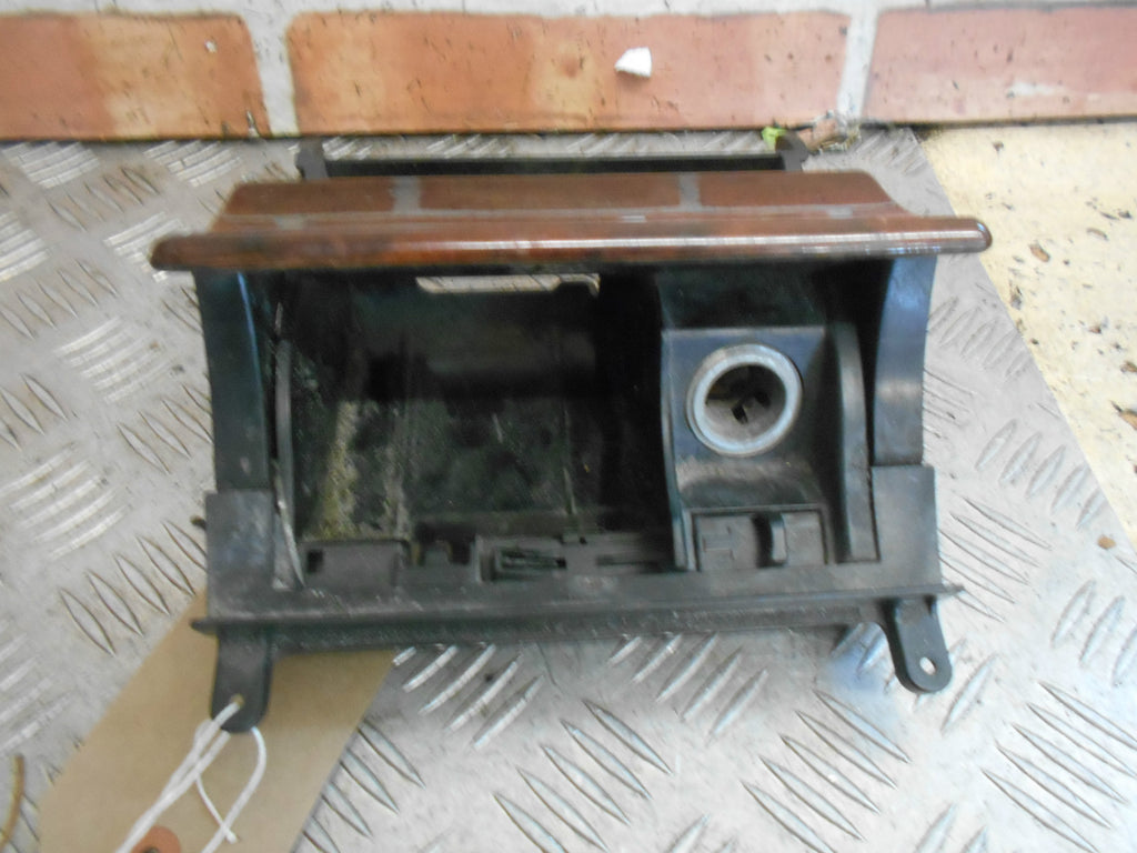 MERCEDES 2001 320 CLK ASH TRAY STORAGE COMPARTMENT 12V SOCKET 2088100401