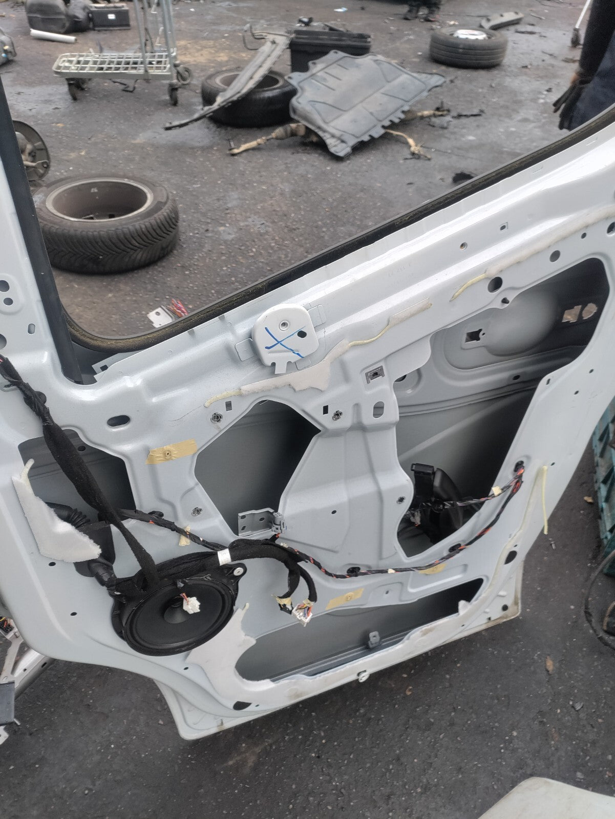 2023 RENAULT MASTER MK3 OSF DRIVER SIDE FRONT DOOR BARE WHITE