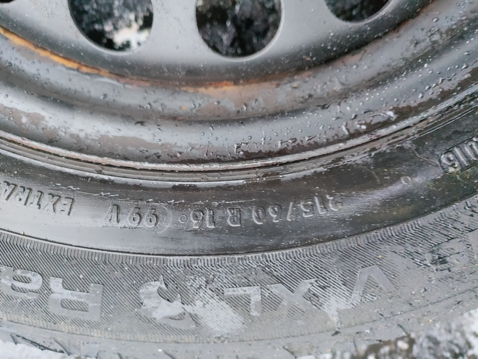 2010 VAUXHALL ASTRA J MK6 16 INCH DIESEL STEEL WHEEL & TYRE 215/60R16