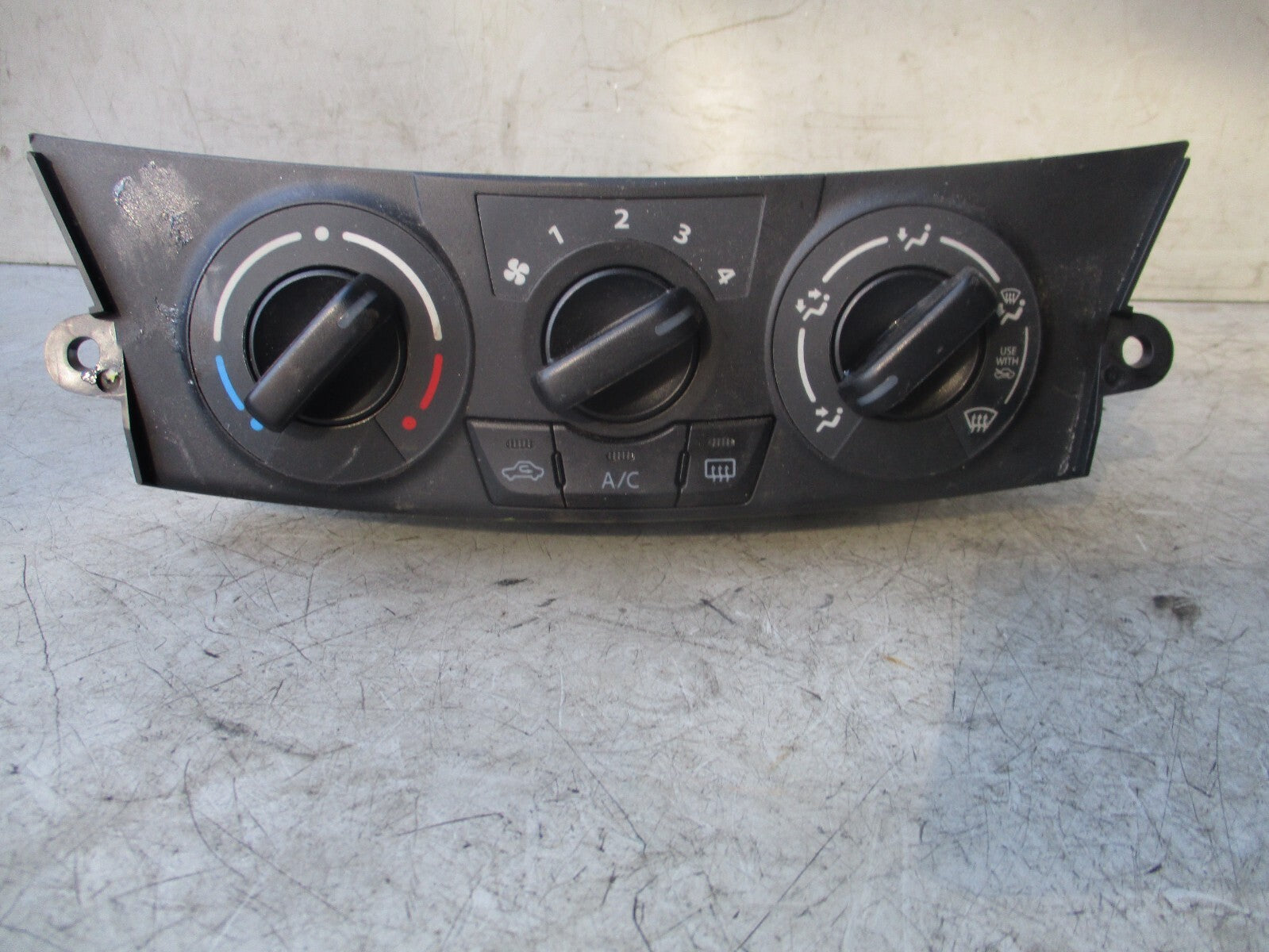 SUZUKI SWIFT MK3 2017 HEATER AC CLIMATE CONTROL SWITCH PANEL