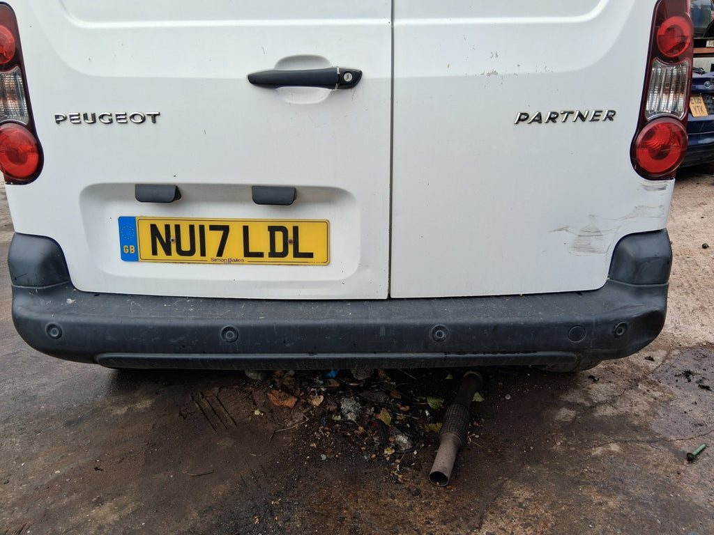 2017 PEUGEOT PARTNER MK2 COMPLETE REAR BUMPER WITH PDC SENSORS BLACK