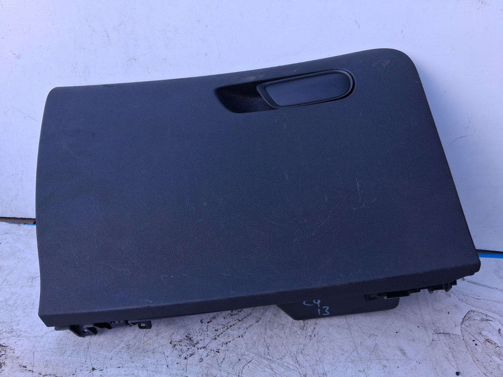2013 CITROEN C4 MK2 NS PASSENGER SIDE STORAGE COPARTMENT GLOVEBOX