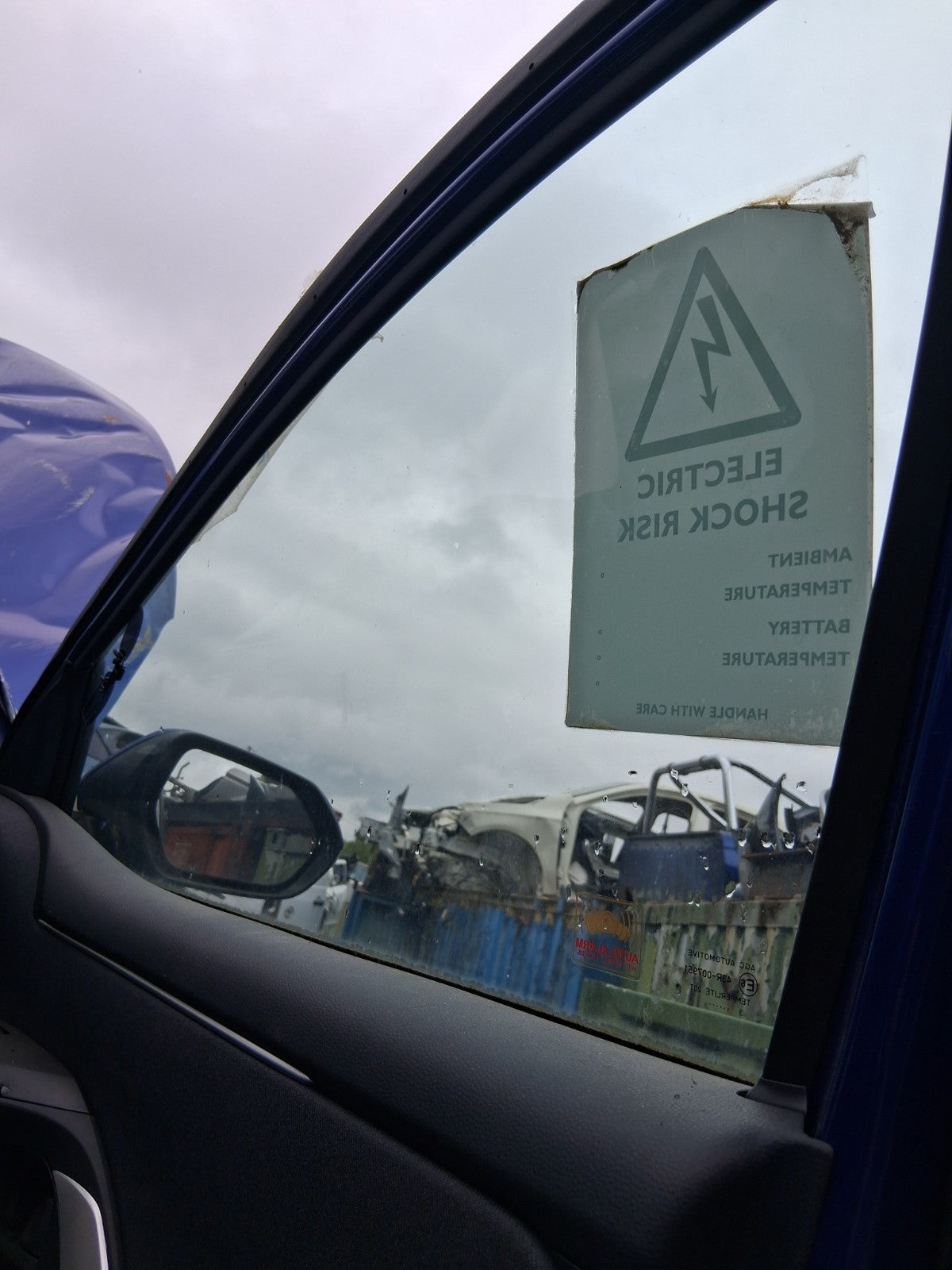 2023 TOYOTA YARIS MK4 OSF DRIVER SIDE FRONT RIGHT WINDOW GLASS