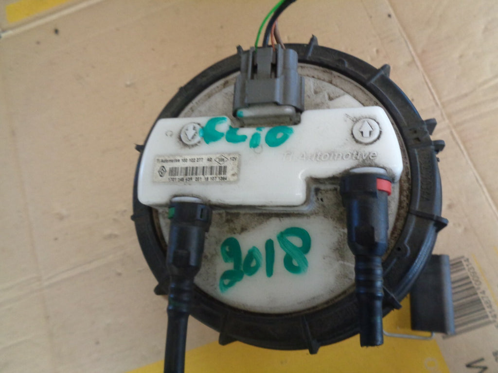 RENAULT CLIO CAPTUR FUEL SENDER UNIT FUEL PIMP 100102277