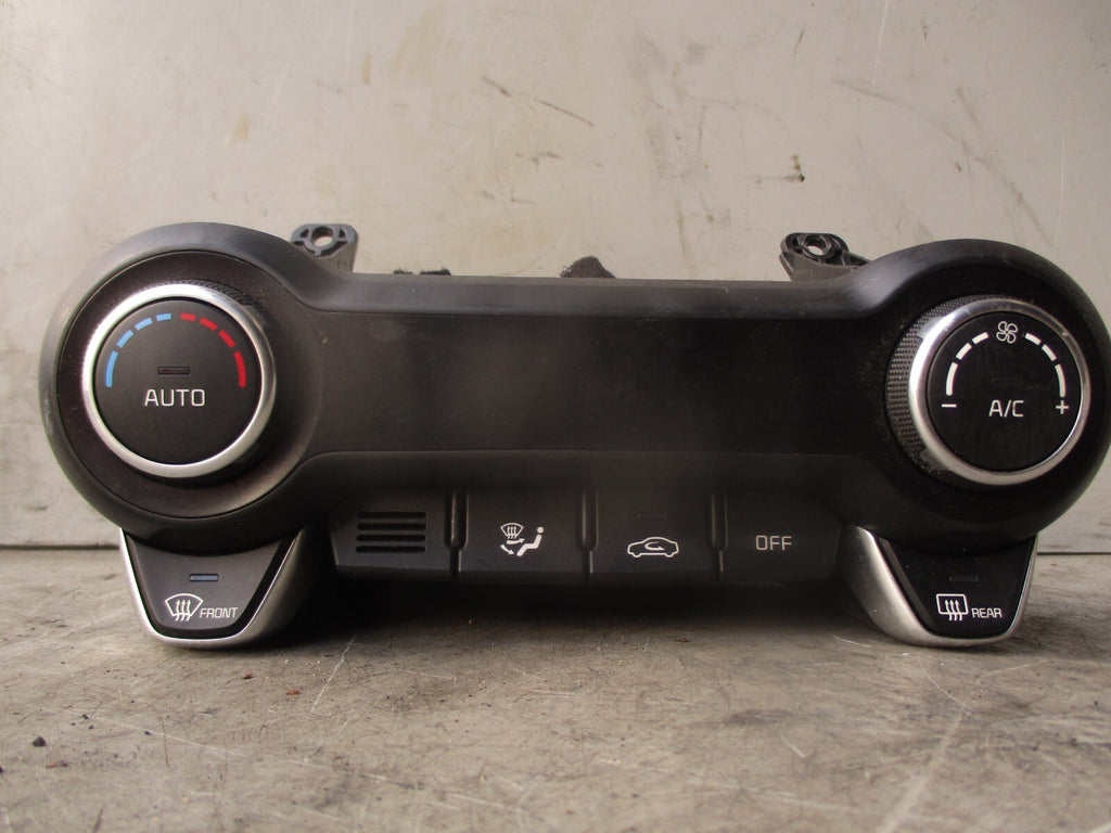 2018 KIA STONIC AC AIR CON HEATER CLIMATE CONTROL SWITCH PANEL 97250H8700