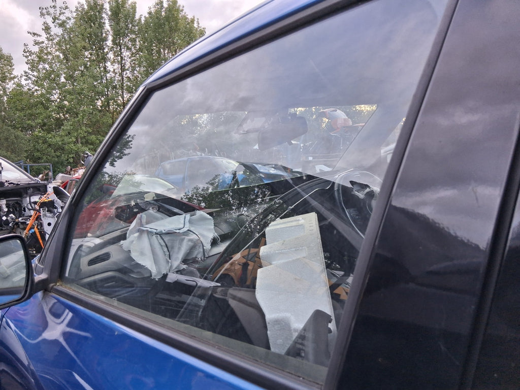 2021 SUZUKI SWIFT A2L MK4 NSF PASSENGER SIDE FRONT LEFT WINDOW GLASS