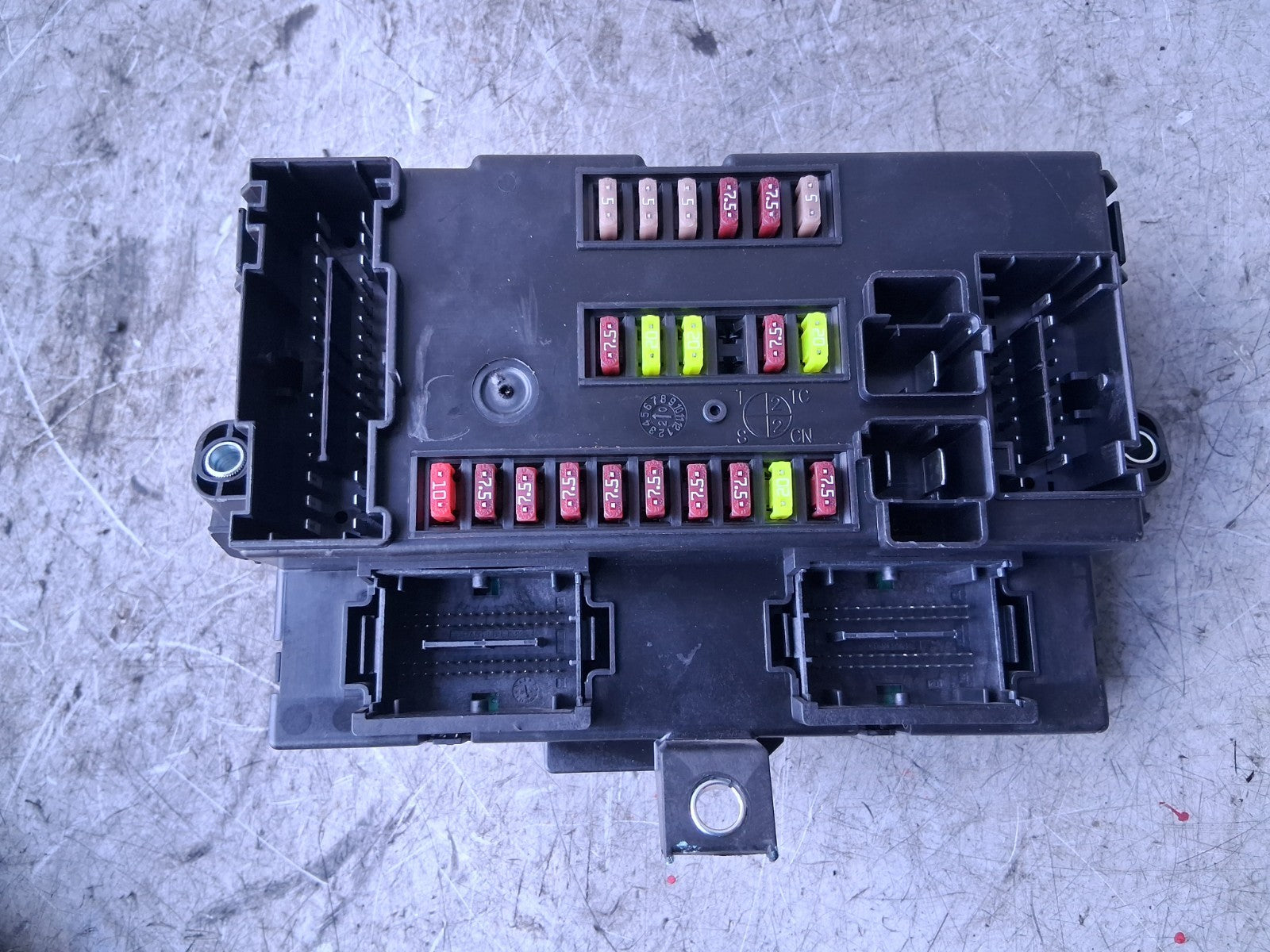 2021 PEUGEOT BOXER MK3 FUSE BOX RELAY BOX 1398635080