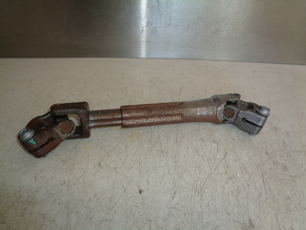 VW VOLKSWAGEN POLO 2016 LOWER STEERING JOINT KNUCKLE SHAFT 6R2423961