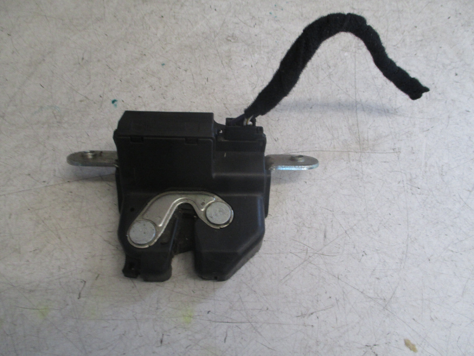 FIAT 500 2012 REAR BOOTLID TAILGATE BOOT LOCK MECHANISM