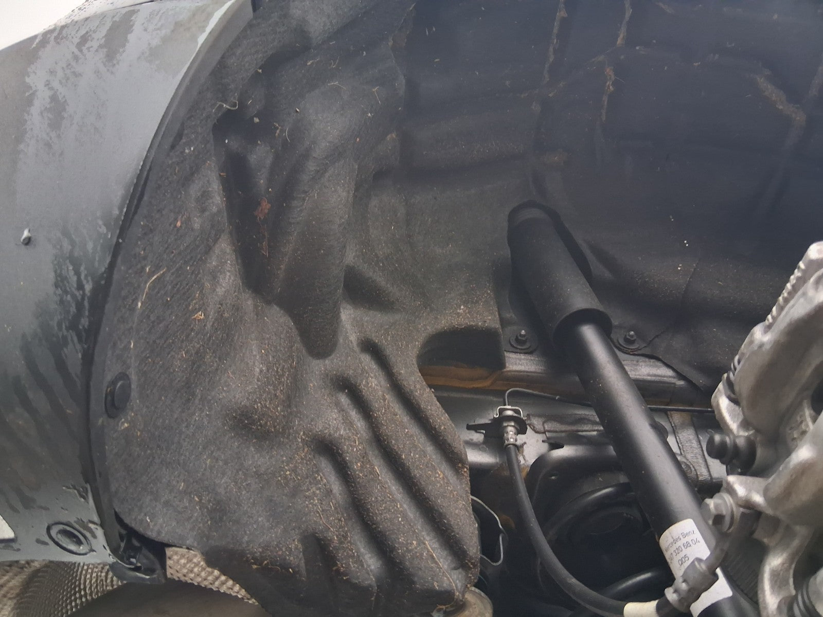 2025 MERCEDES BENZ GLA 180 H247 OSR DRIVER SIDE REAR WHEEL ARCH SPLASH GUARD