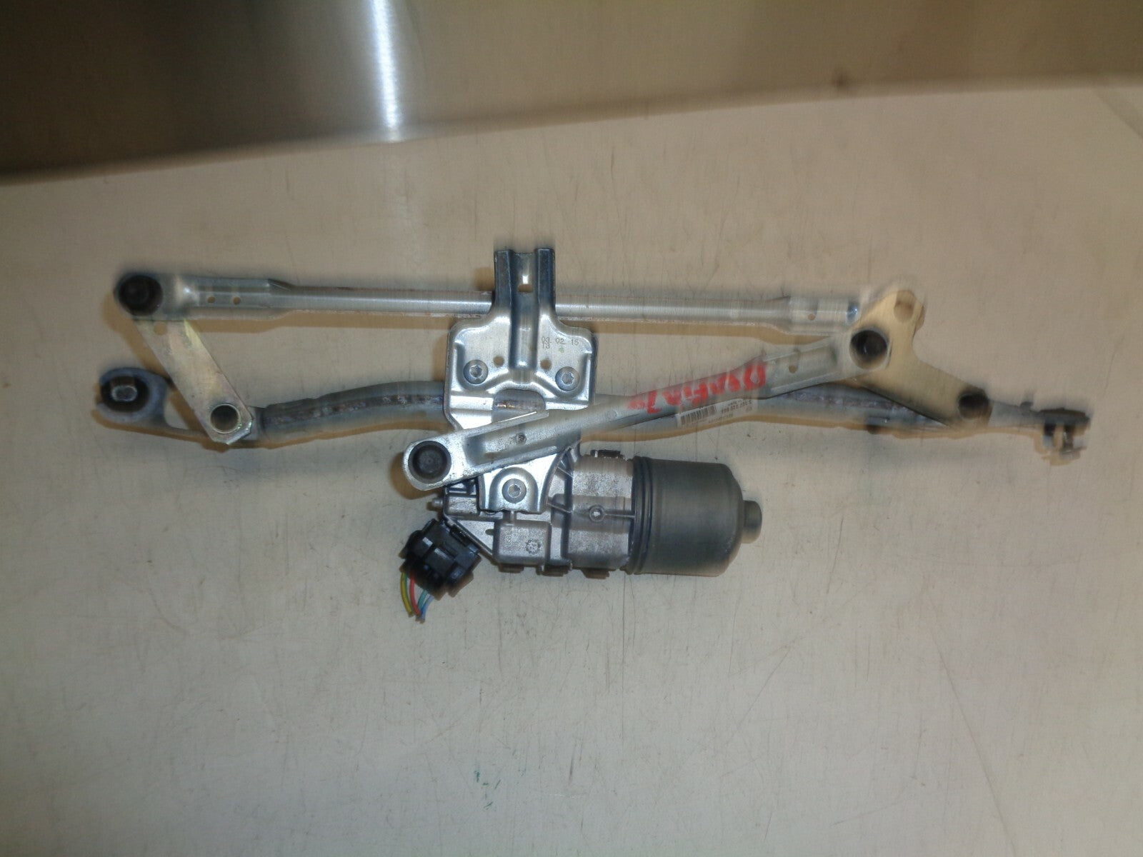 CITROEN BERLINGO 2015 MK2 1.6 WINDSCREEN WIPER MOTOR & LINKAGES 9683100780
