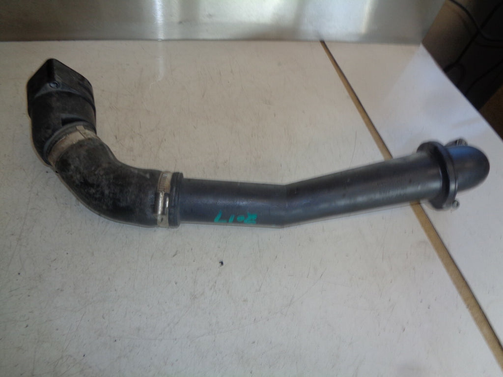 VW VOLKSWAGEN PASSAT B8 2017 1.6 TDI TURBO PLASTIC PIPE HOSE VENT 04L145770S