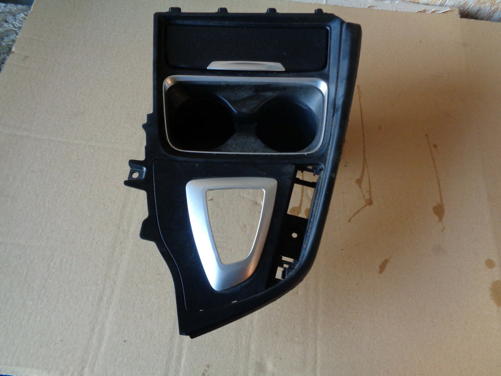 BMW 3 SERIES F30 2017 CUP DRINKS HOLDER CENTRE CONSOLE ASH TRAY GEAR SURROUND