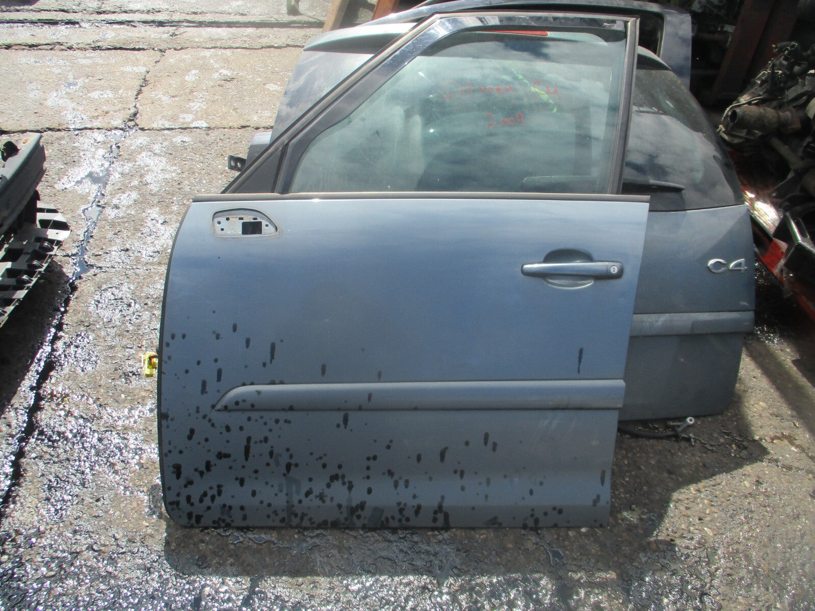 2009 CITROEN C4 GRAND PICASSO NSF PASSENGER SIDE FRONT DOOR GREY