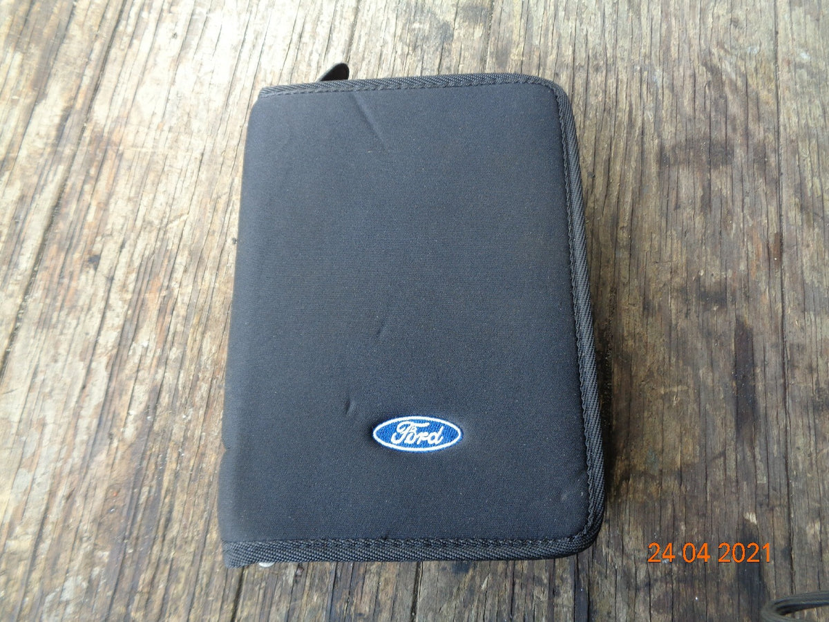 FORD FOCUS MK1 2001 OWNERS MANUAL HANDBOOK GUIDE BOOKLET POUCH WALLET BAG