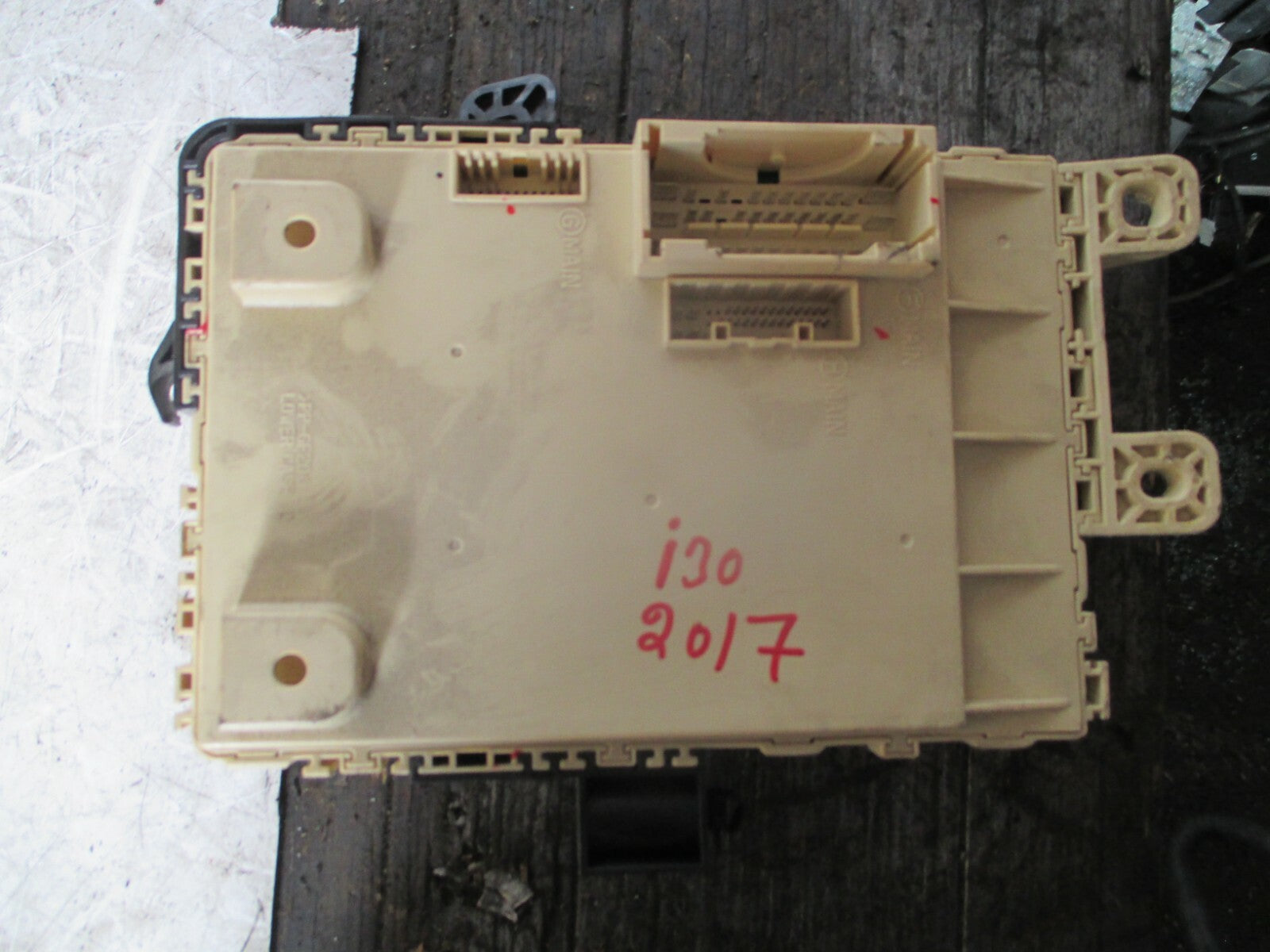 HYUNDAI I30 2017 FUSE MODULE 91950A6061