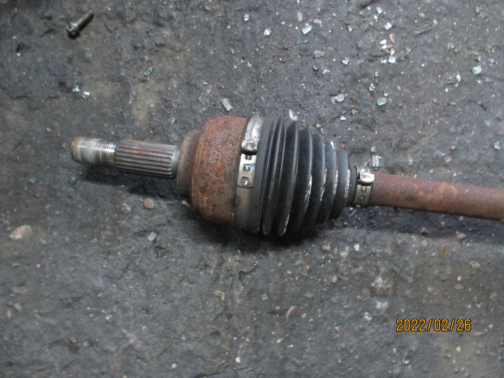 DACIA SANDERO 2017 MK2 NSF PASSENGER SIDE FRONT DRIVESHAFT