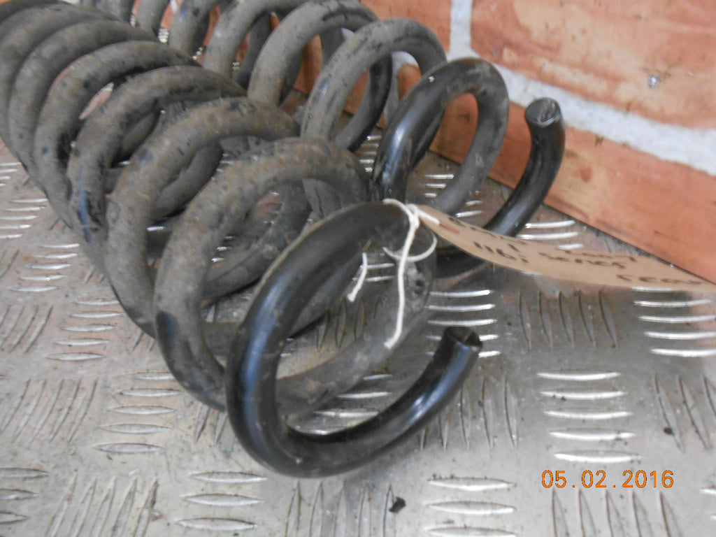 BMW 1 SERIES E87 1.6 PETROL 2007 PAIR OF REAR SUSPENSION COIL SPRING SET SPRINGS