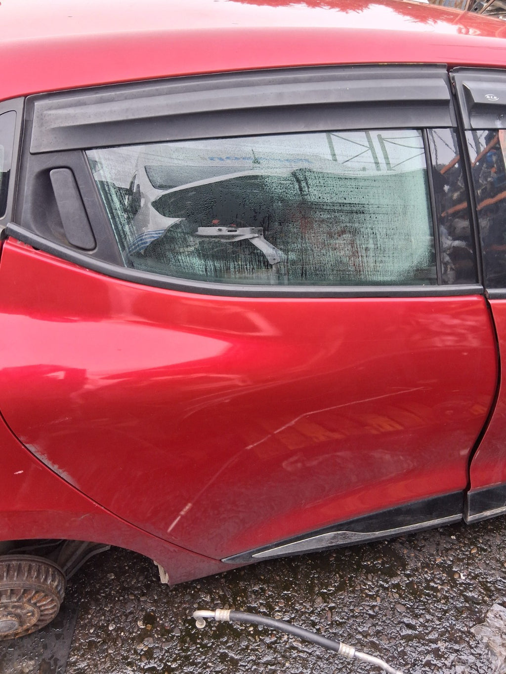 2013 RENAULT CLIO X98 MK4 OSR DRIVER SIDE REAR RIGHT BARE DOOR RED