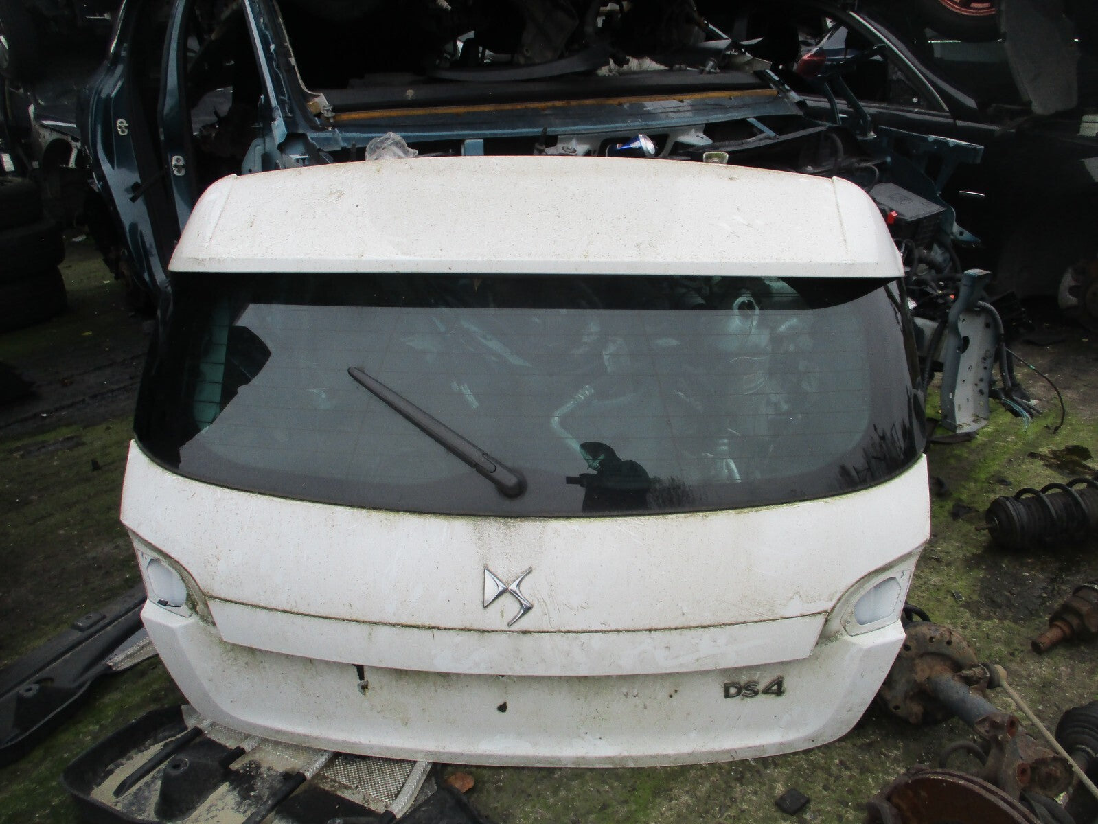 2016 CITROEN DS4 REAR COMPLETE TAILGATE BOOTLID WHITE
