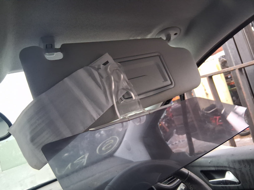 2024 VAUXHALL CROSSLAND X OSF DRIVER SIDE FRONT RIGHT SUN VISOR SHADE
