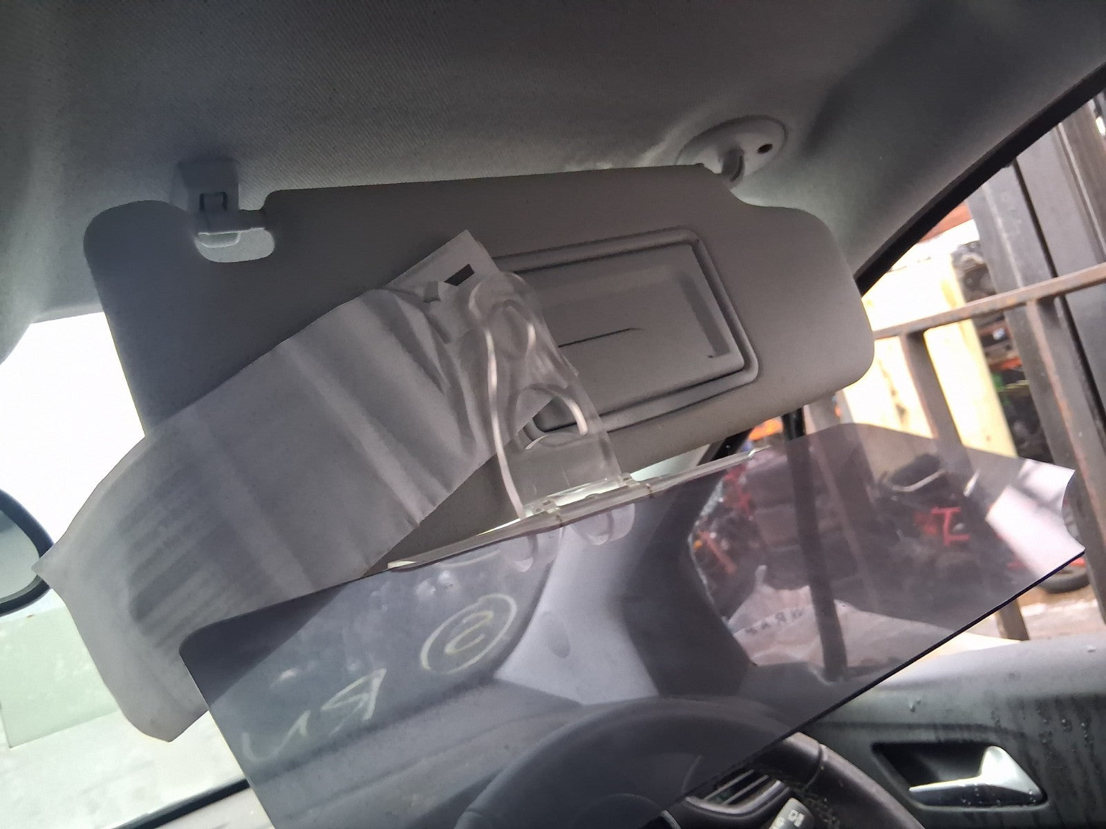 2024 VAUXHALL CROSSLAND X OSF DRIVER SIDE FRONT RIGHT SUN VISOR SHADE