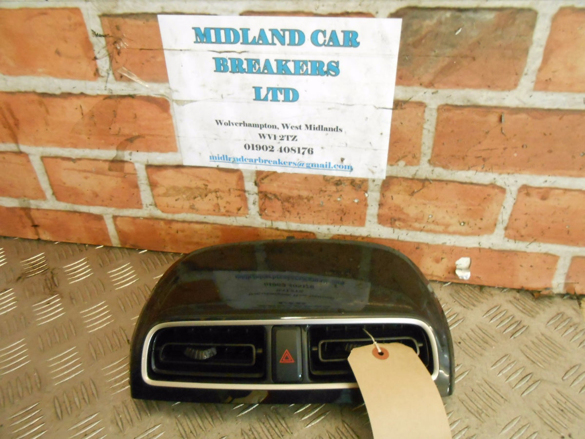 MITSUBISHI MIRAGE 2014 MK6 1.2 A/C HEATER AIR VENTS GRILL & HAZARD SWITCH DASH