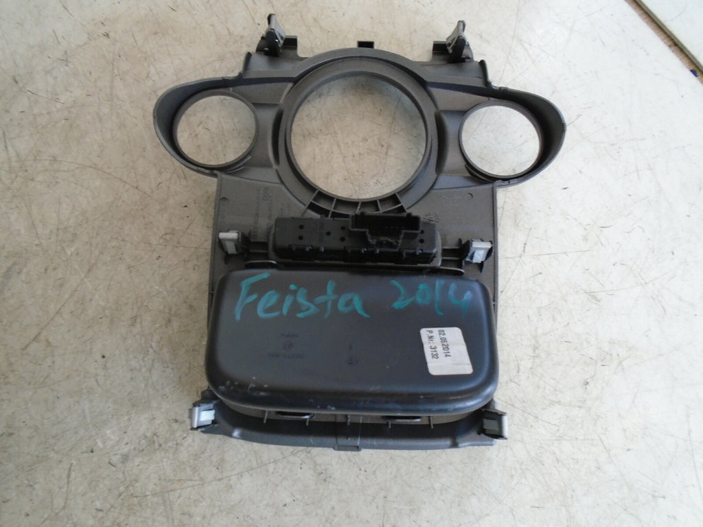 FORD FIESTA MK7 2014 HEATER CONTROL TRIM SURROUND C1BB18D422KCW