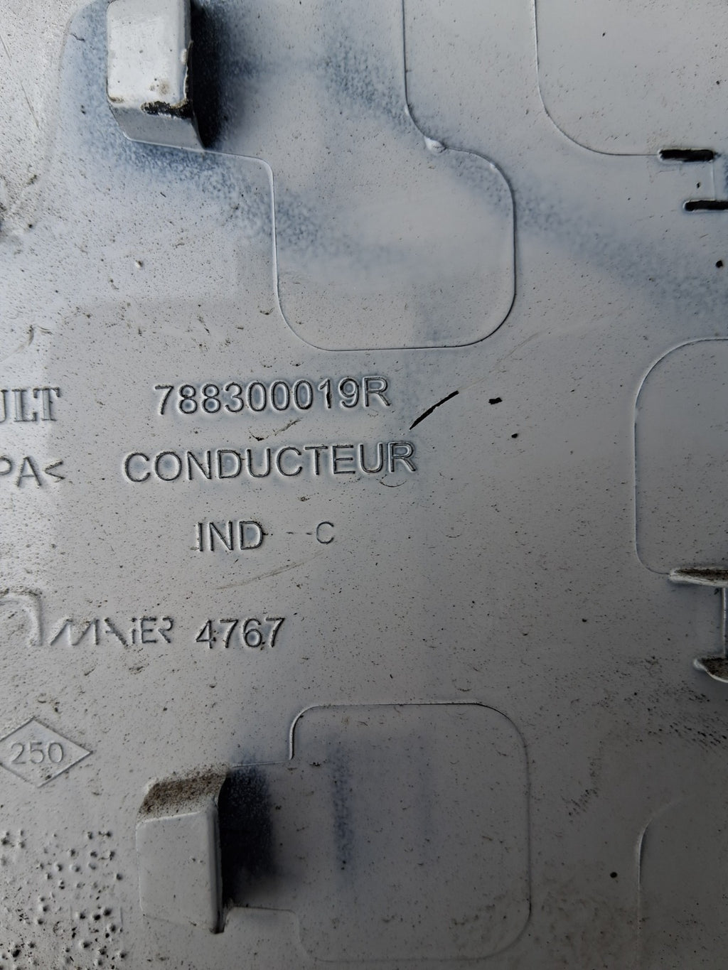 2023 RENAULT MASTER FUEL TANK FLAP COVER 788300019R