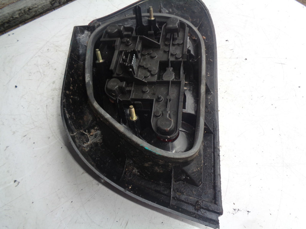 RENAULT MEGANE MK2 CC PASSENGER NEAR SIDE REAR LIGHT 7700428320